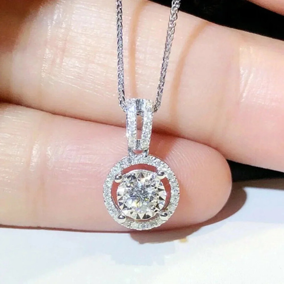 NEW 925 Sterling Silver Diamond Circle Necklace - Picture 1 of 4